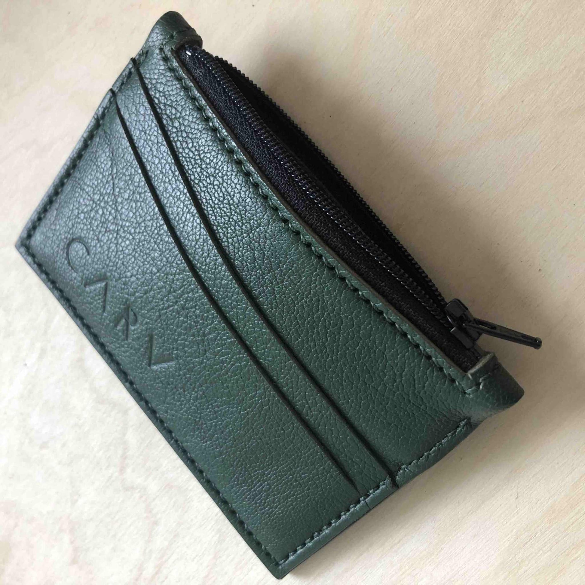 Zipped Leather Card Holder in green, minimalist design, handcrafted, CARV.